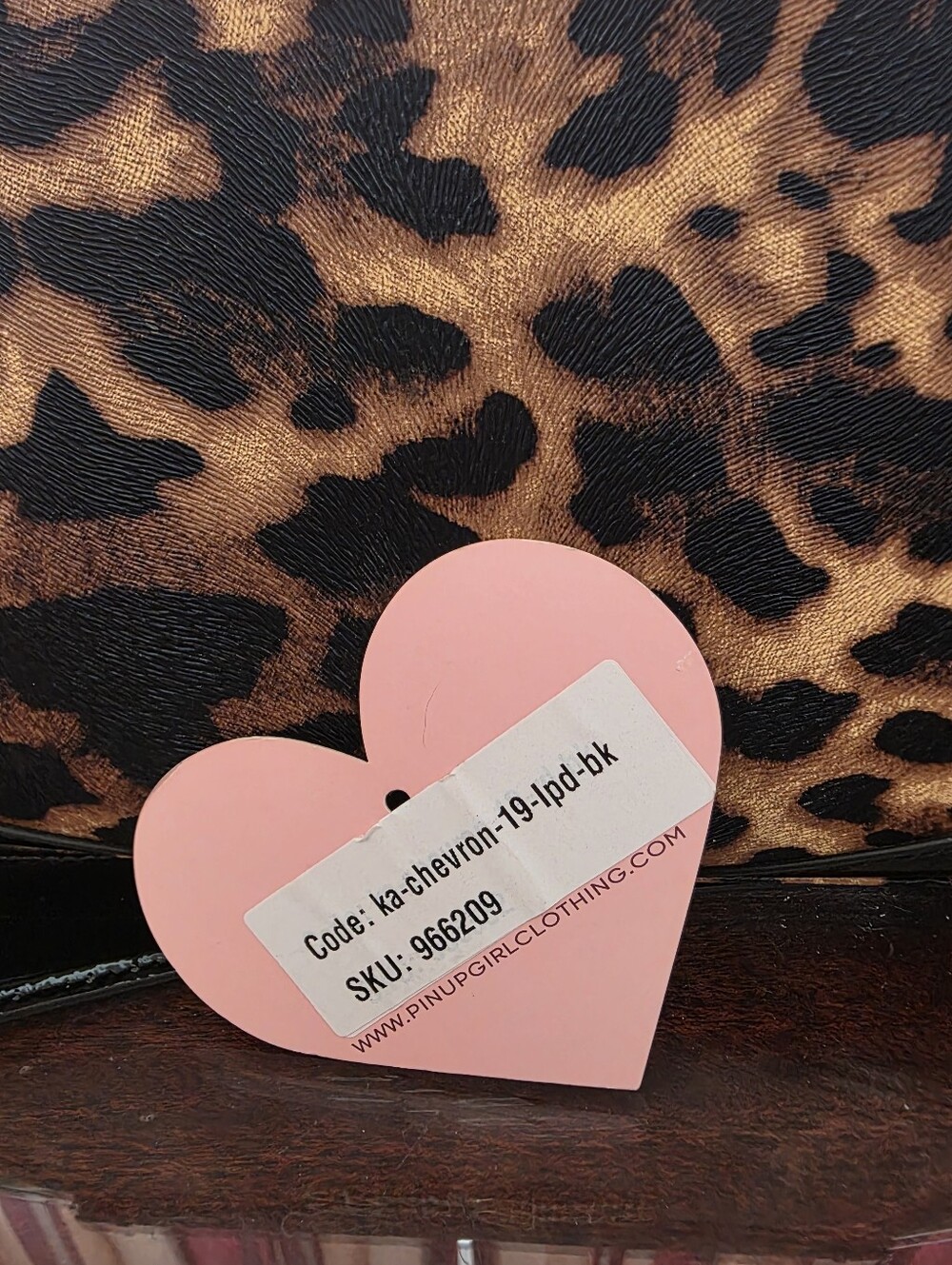 Like New Pinup Couture Leopard Print Shoulder Bag with Patent Leather Black Trim - Picture 4 of 7
